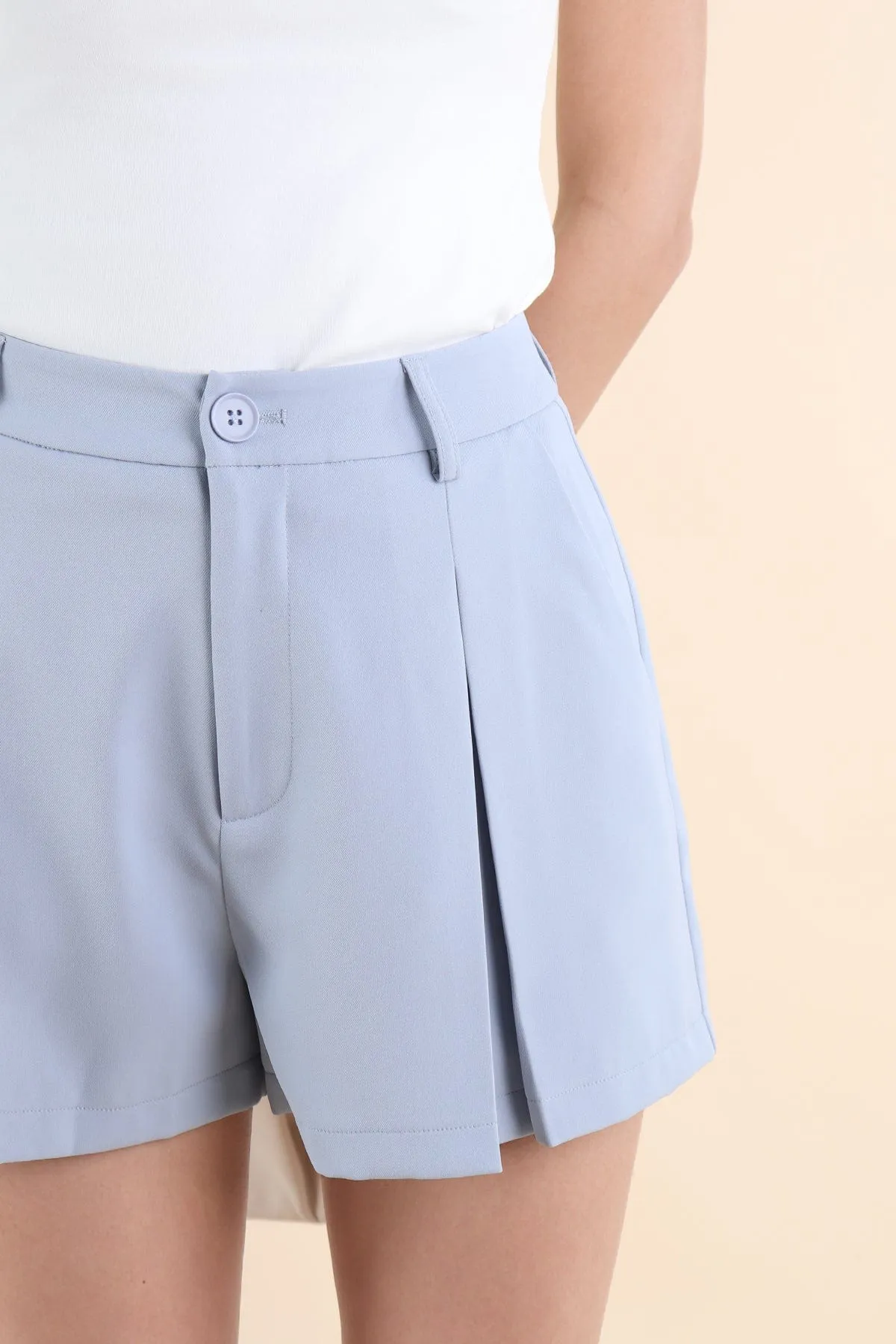 POLINA SHORTS IN BLUE