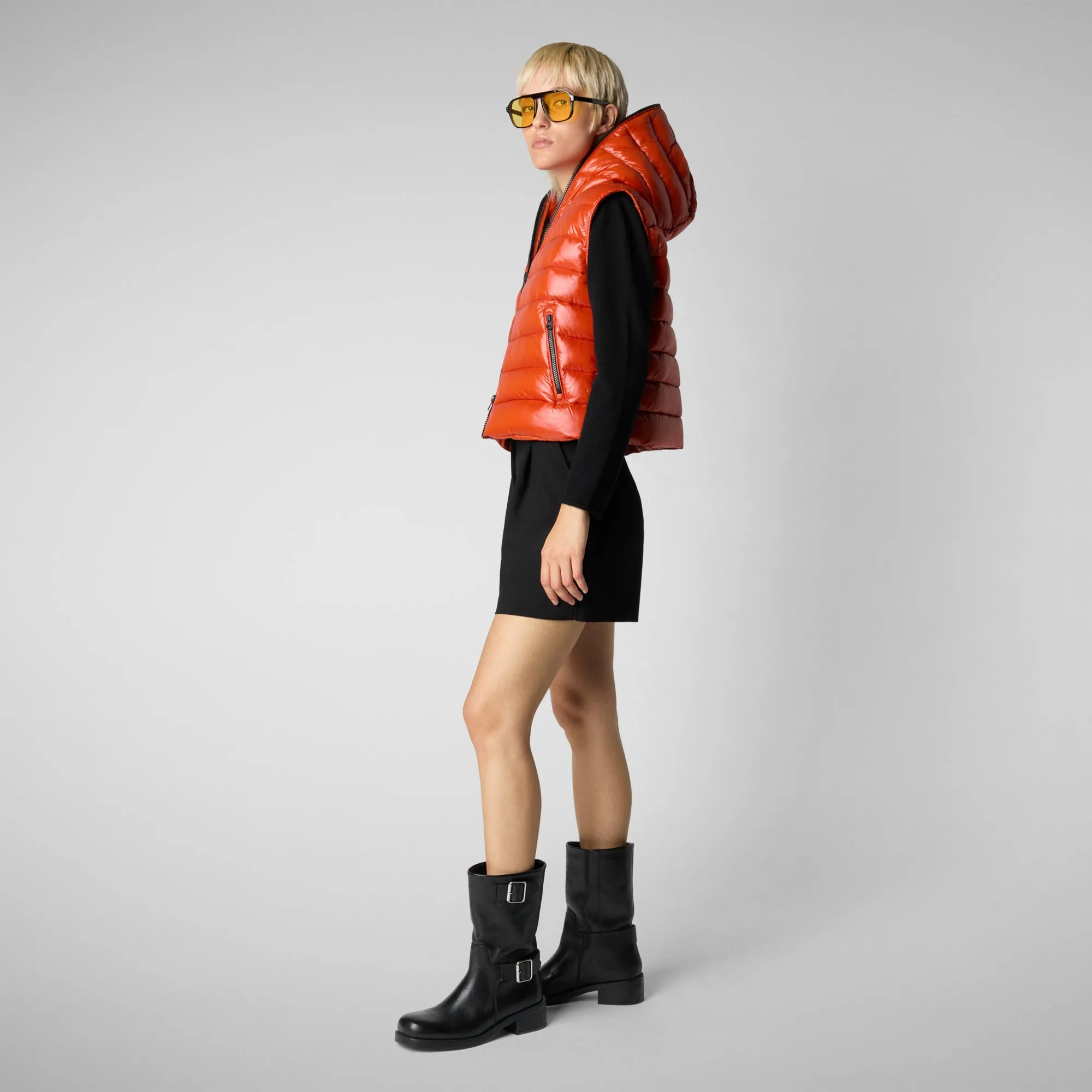 Women's hooded vest Romina in maple orange